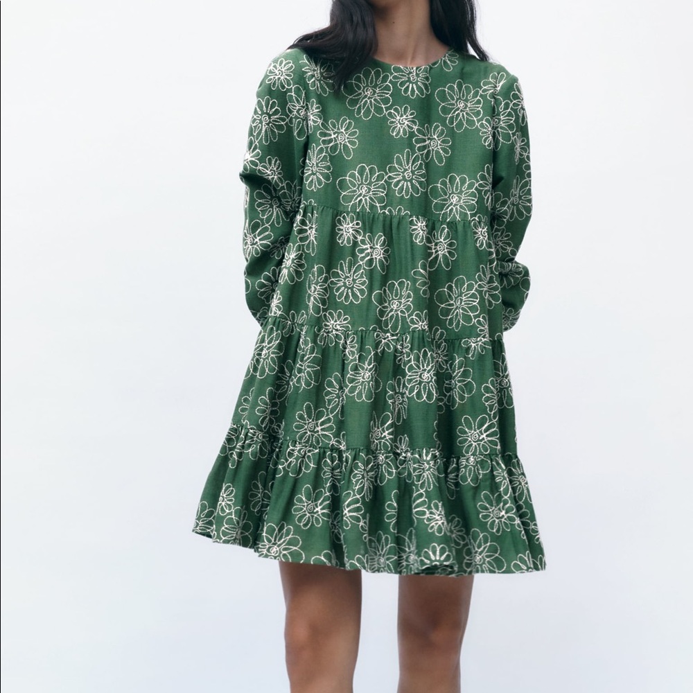 Zara Green Floral Tiered Long-Sleeve Dress
